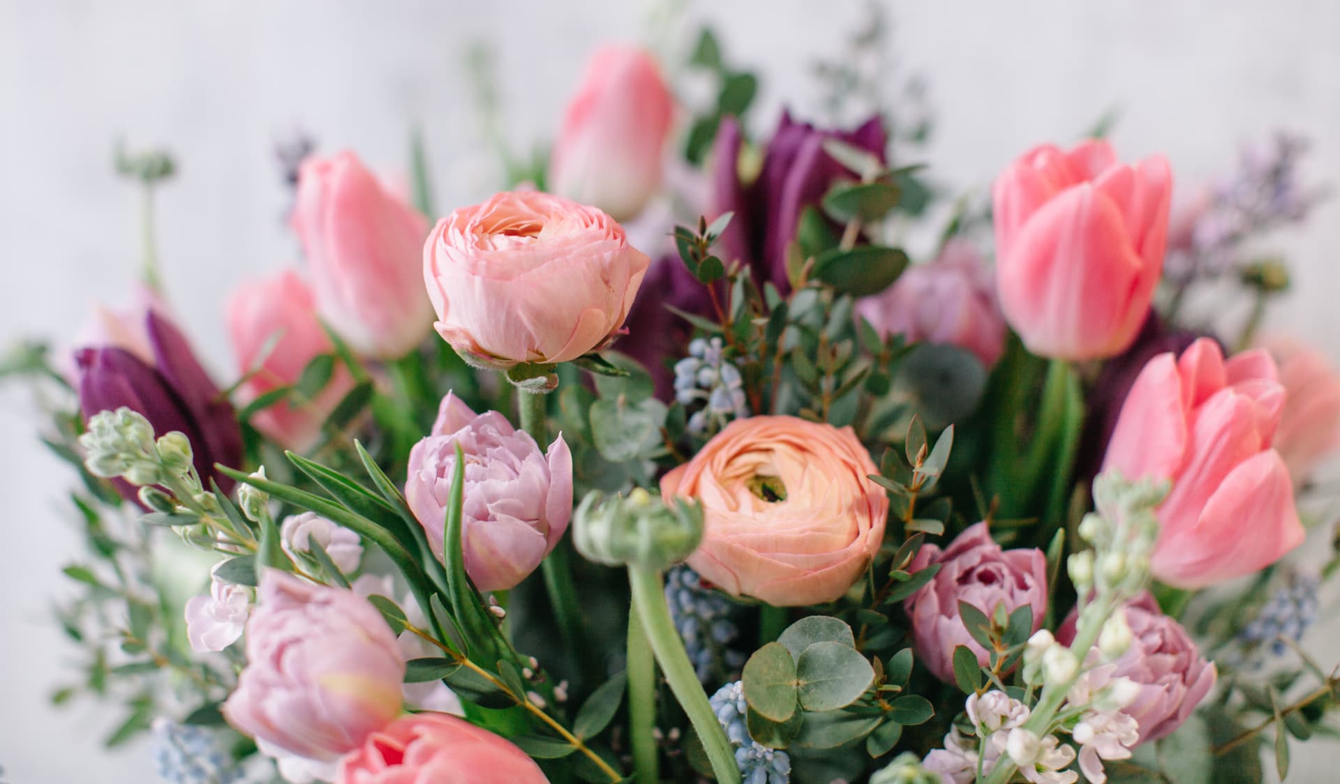 ¡Recuerde que también puede visitar nuestra floristería en Vigo!